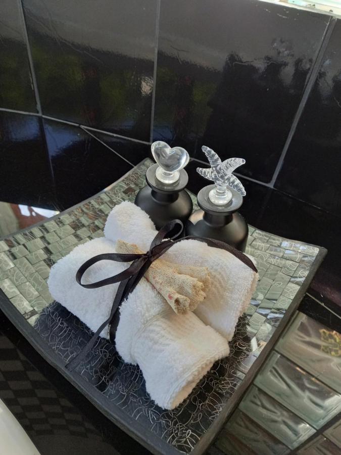 Luxury Suites Vila Indonésia Garopaba Esterno foto