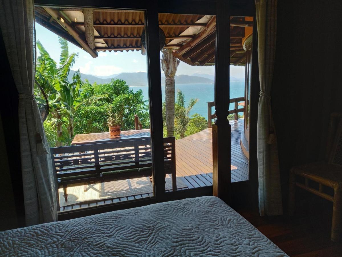 Luxury Suites Vila Indonésia Garopaba Esterno foto
