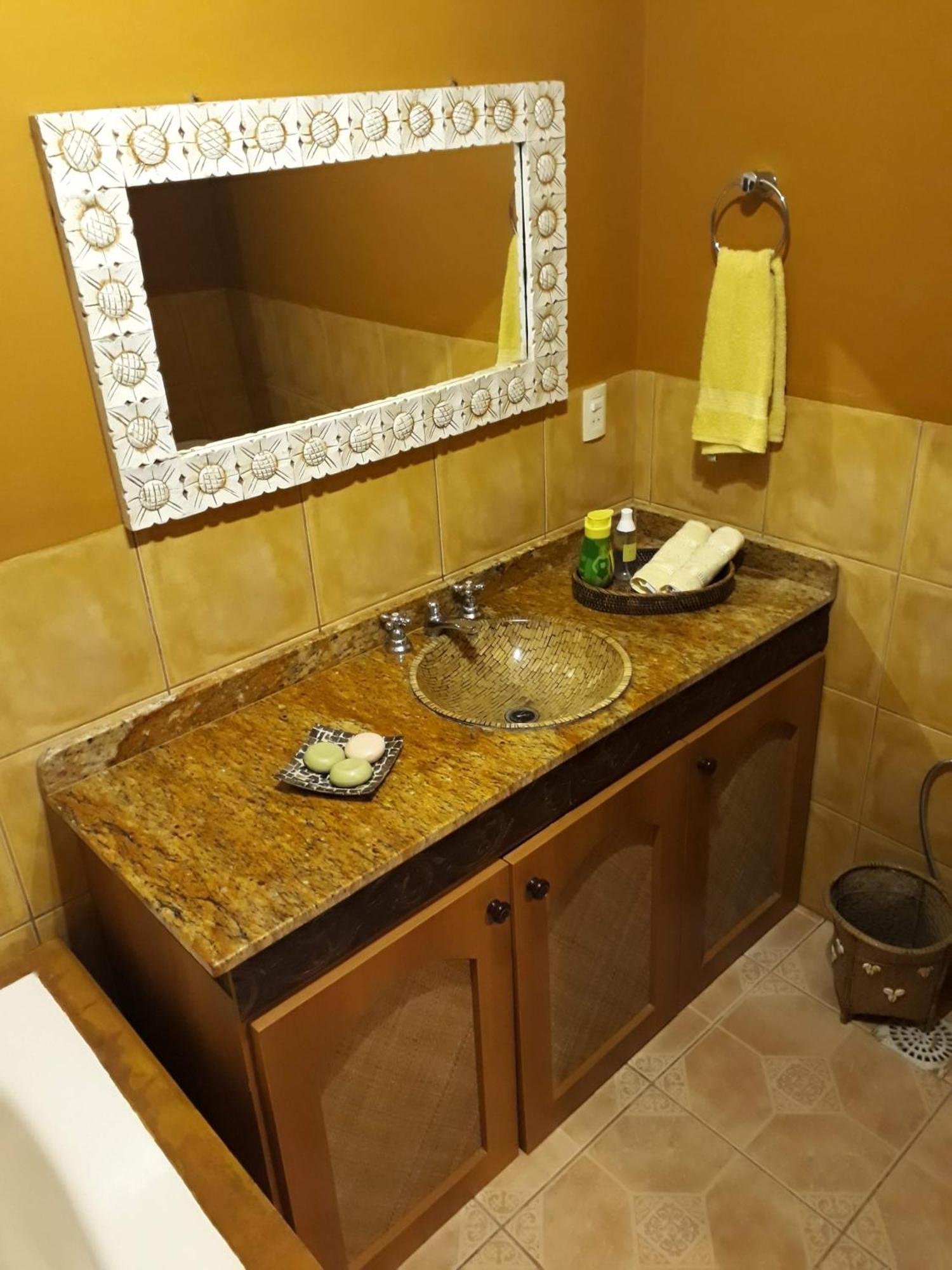 Luxury Suites Vila Indonésia Garopaba Esterno foto
