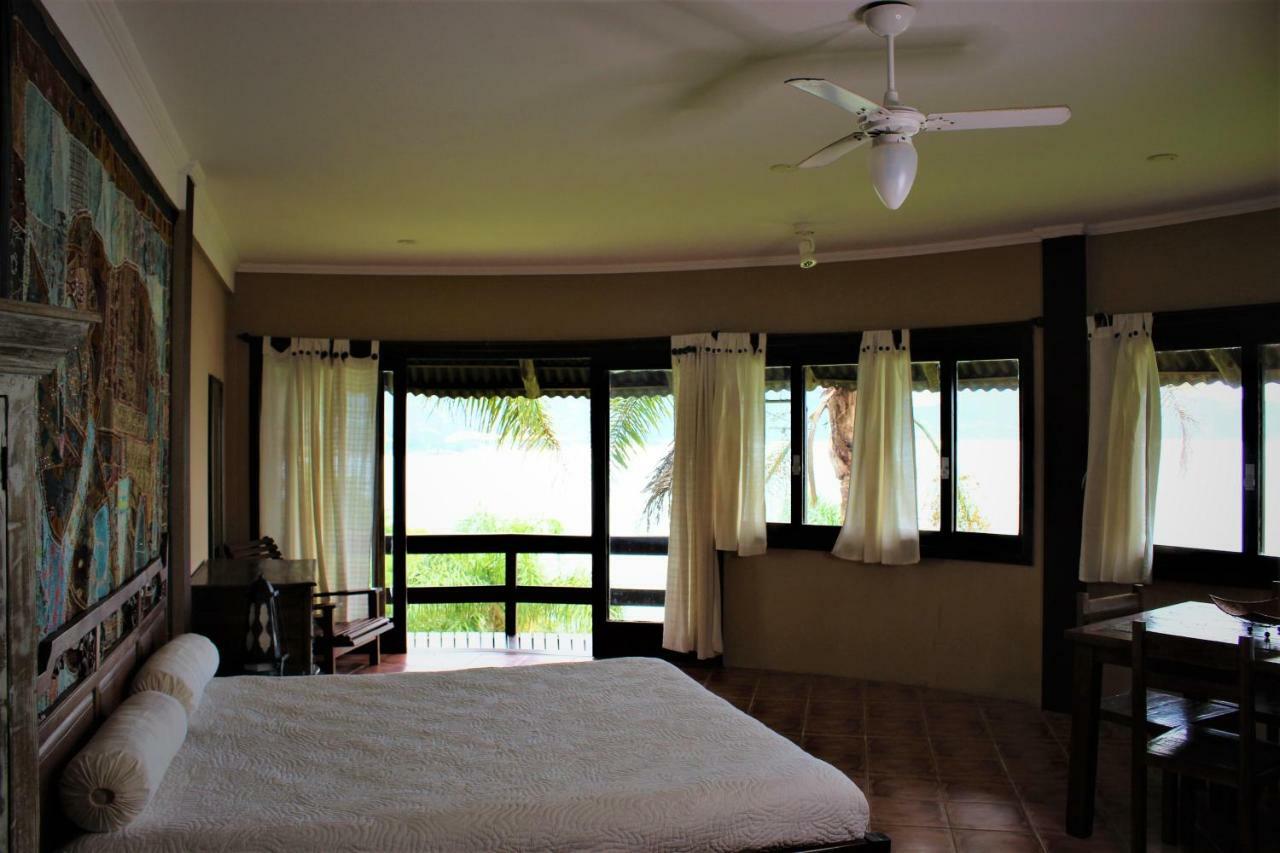 Luxury Suites Vila Indonésia Garopaba Esterno foto
